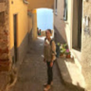 Meet your Posher, Helen